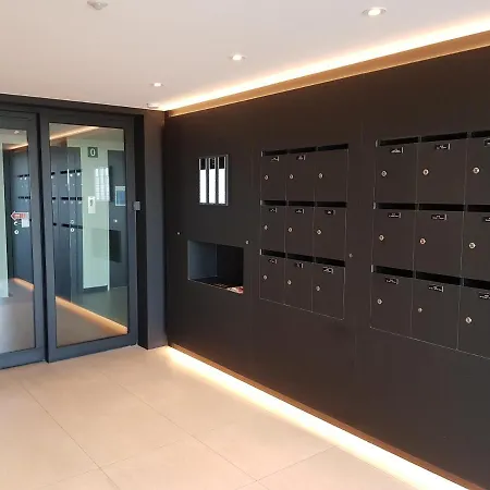 You, Me And The Sea - Seaview Groundfloor 아파트