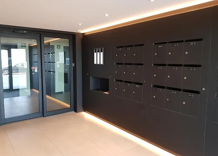 You, Me And The Sea - Seaview Groundfloor Apartment